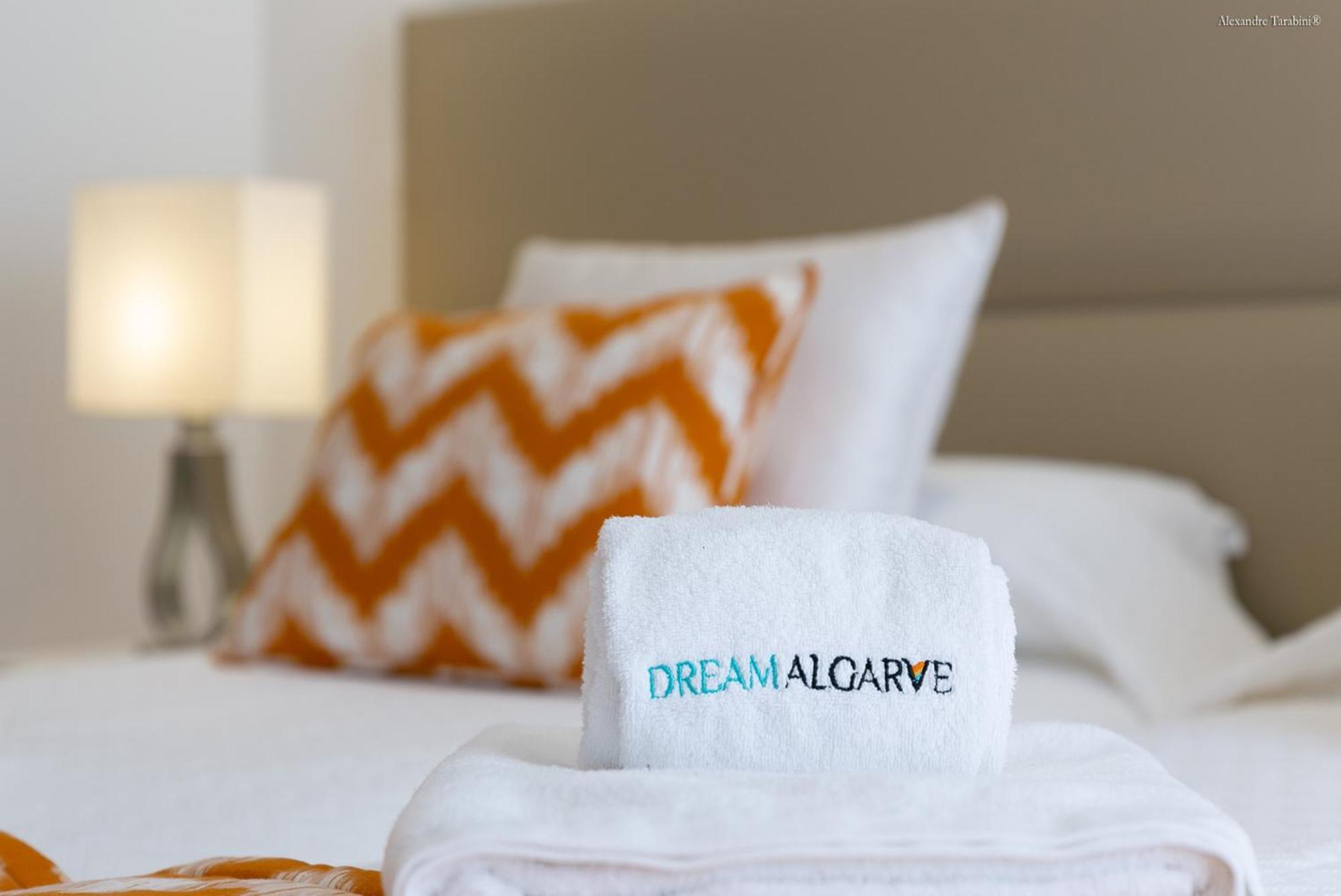 Luzbay Pool Apartments Dış mekan fotoğraf